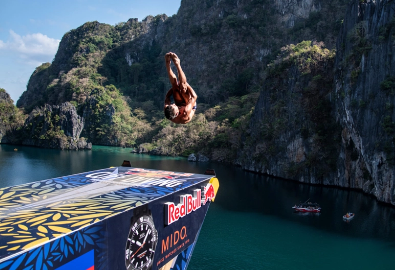 Palawan diving season