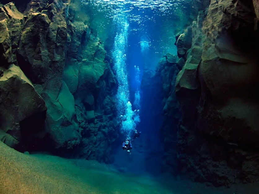 best visibility dive sites