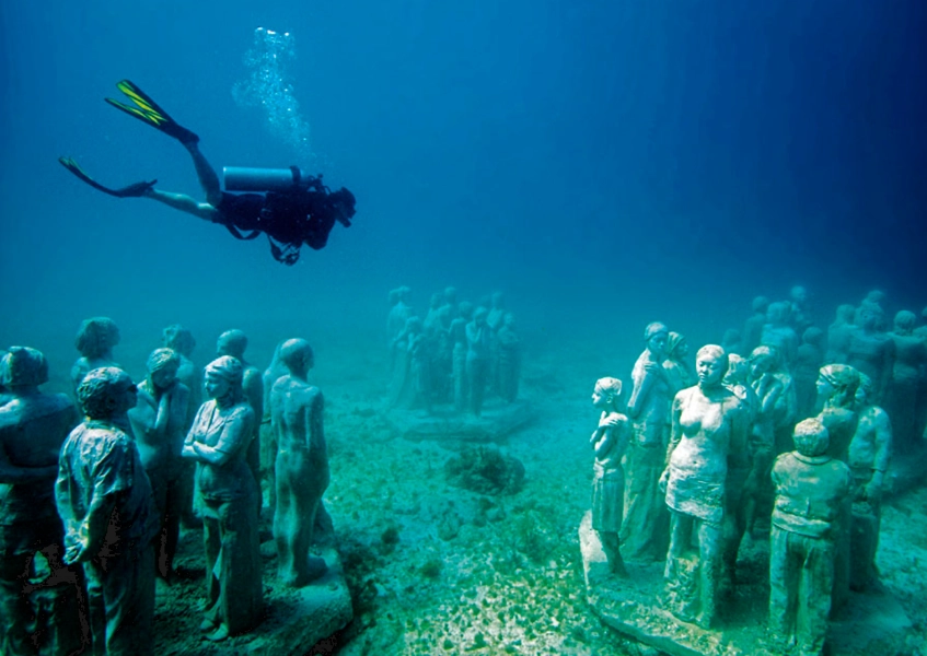 cenote diving Mexico