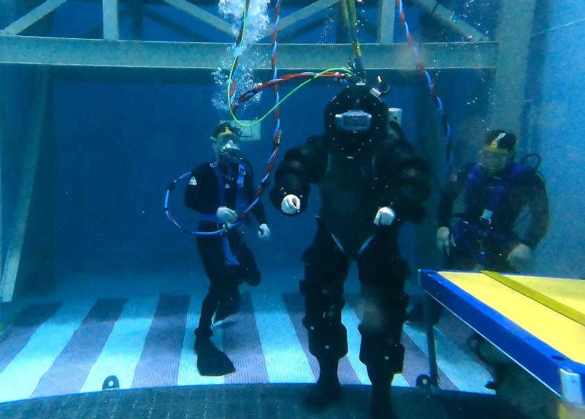 avoid diving injuries