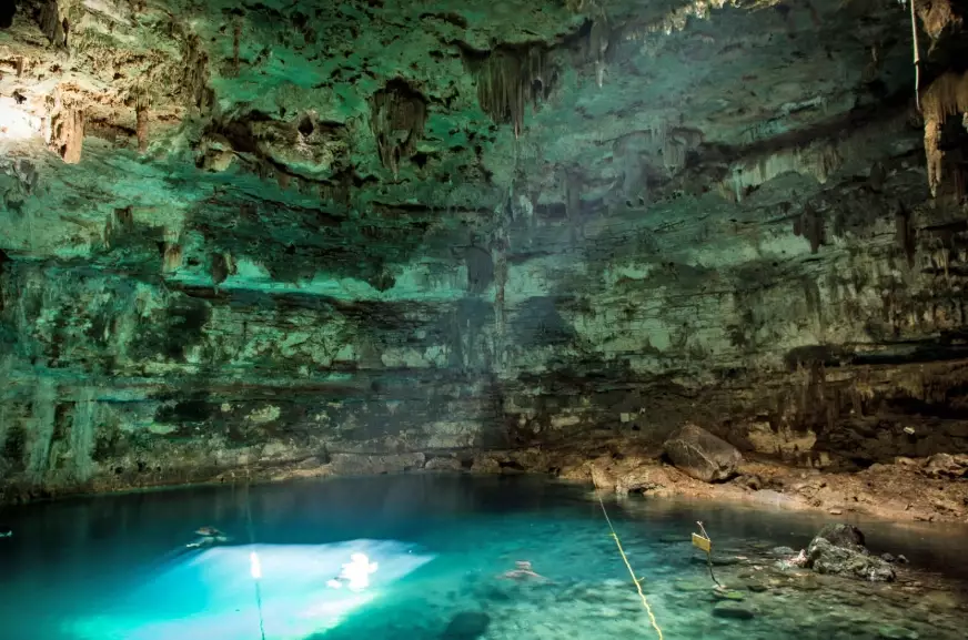 Yucatan cave diving guide