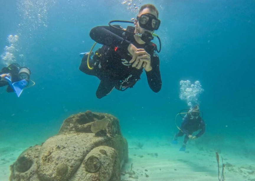 scuba diving Mexico