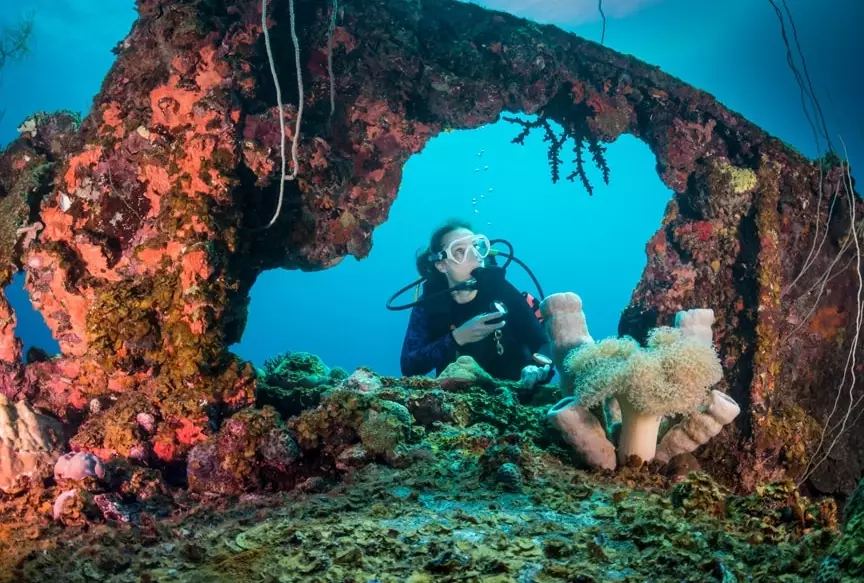 advanced scuba diving