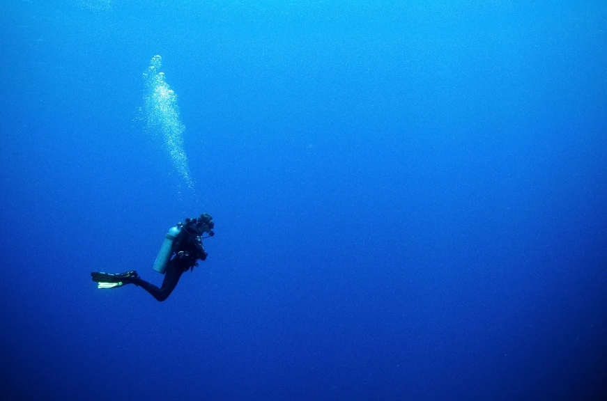 deep water diving safety
