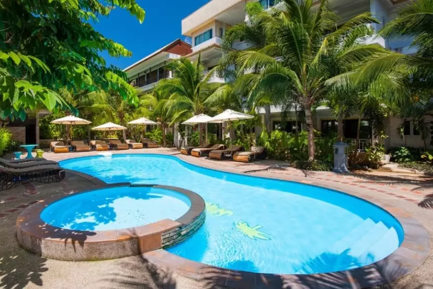 best dive resorts Thailand