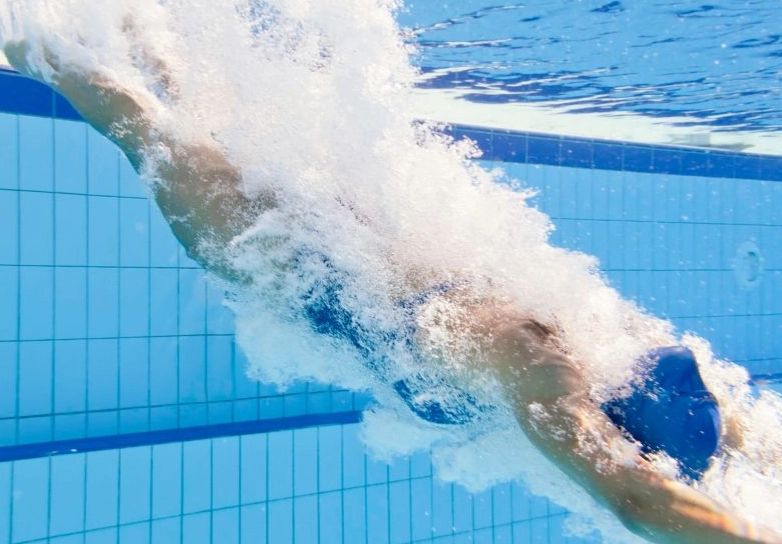 competitive swimming starts competitive swimming starts