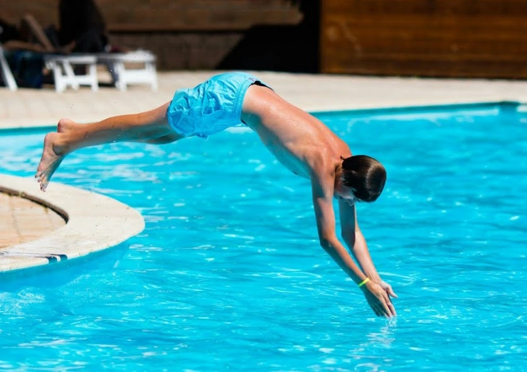 competitive swimming starts competitive swimming starts