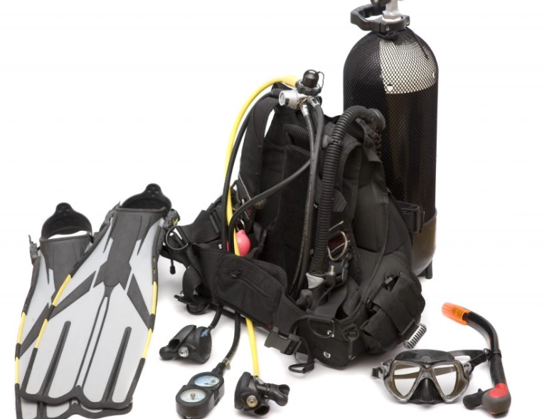 buy used scuba gear
